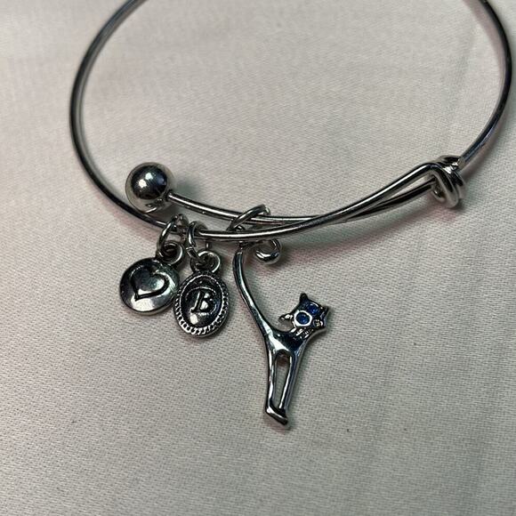 Brighton Silver Plated Cat Charm Adjustable Slip On Bangle Bracelet - Picture 2 of 2